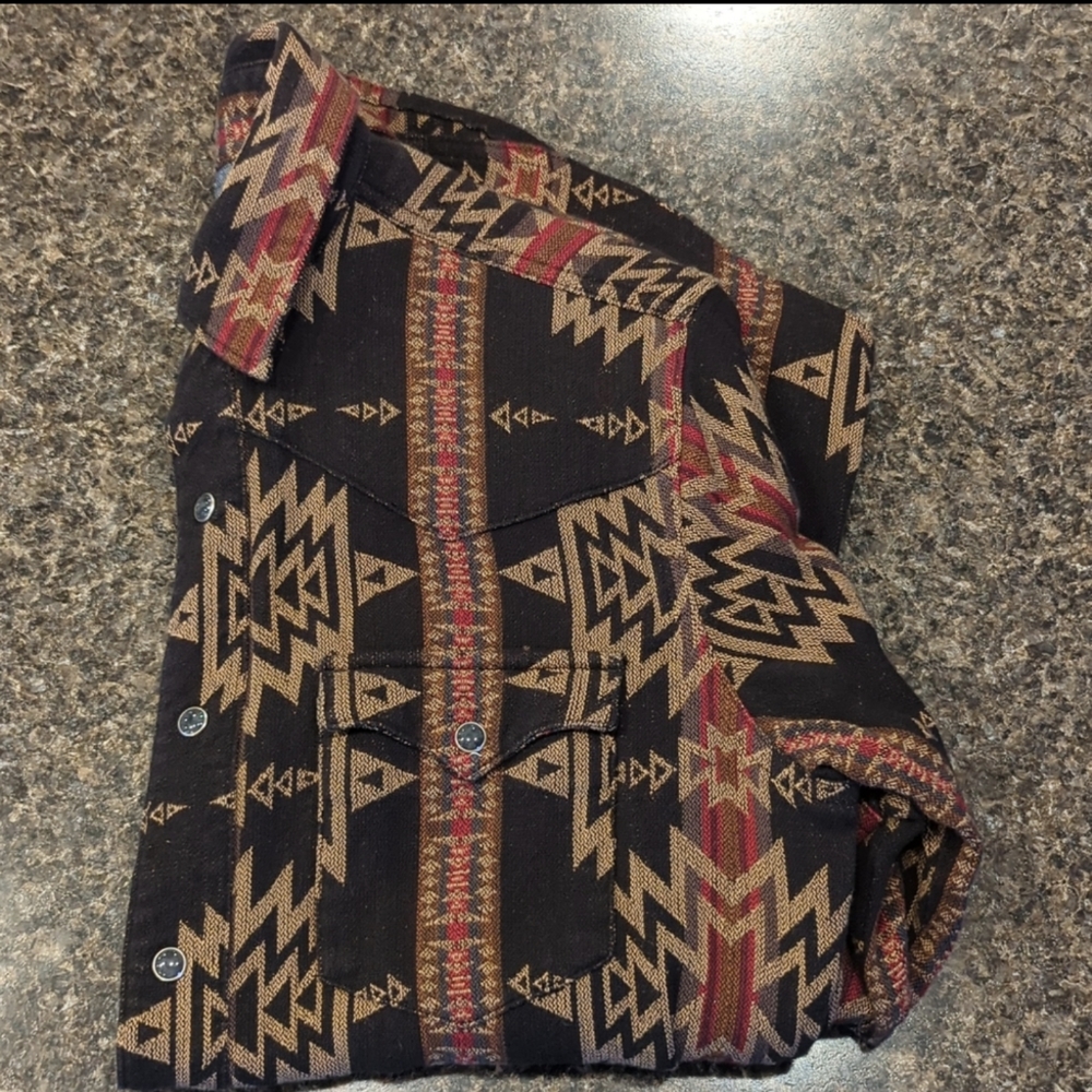 Wrangler button up